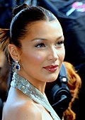 https://upload.wikimedia.org/wikipedia/commons/thumb/3/3a/Bella_Hadid_Cannes_2018_2.jpg/120px-Bella_Hadid_Cannes_2018_2.jpg